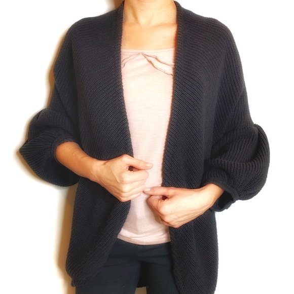 Anthropologie Sweaters - ANTHROPOLOGIE MOTH OVERSIZE CARDIGAN BLACK XS